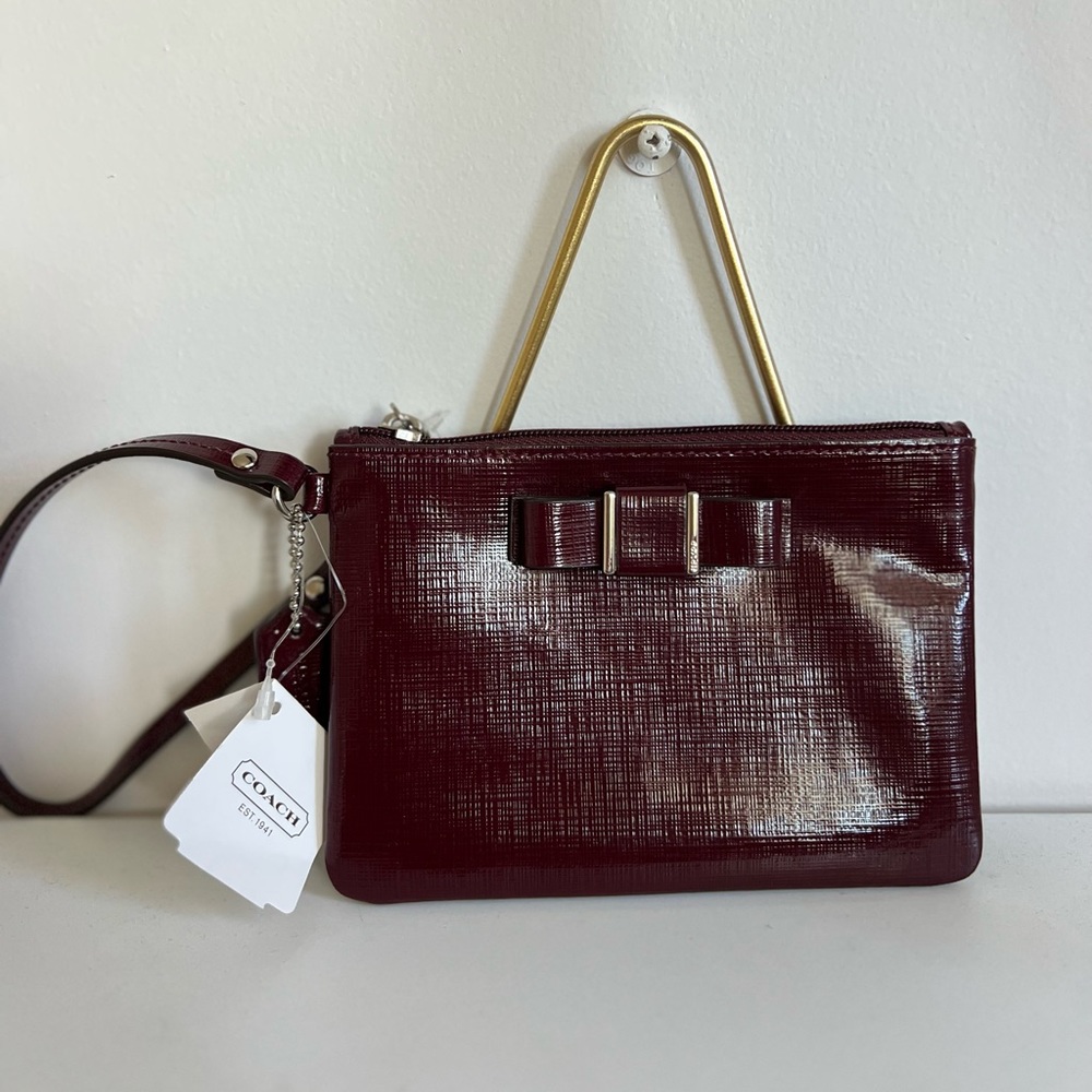 *NWT* Coach Wallet/Wristlet